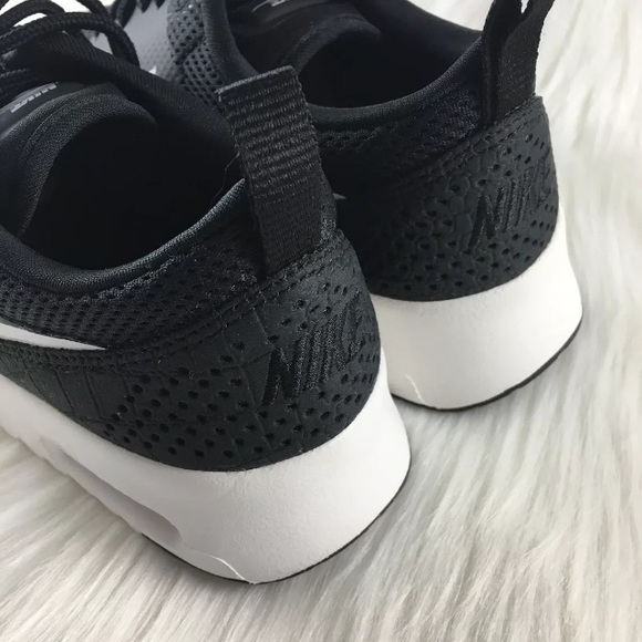 Women's Nike Air Max Thea Black + White Sneakers - Picture 5 of 8